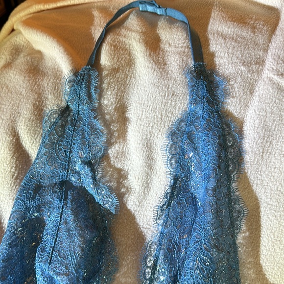 Size XL Victoria’s Secret thong-back halter Teddy in aqua blue. - Picture 3 of 6